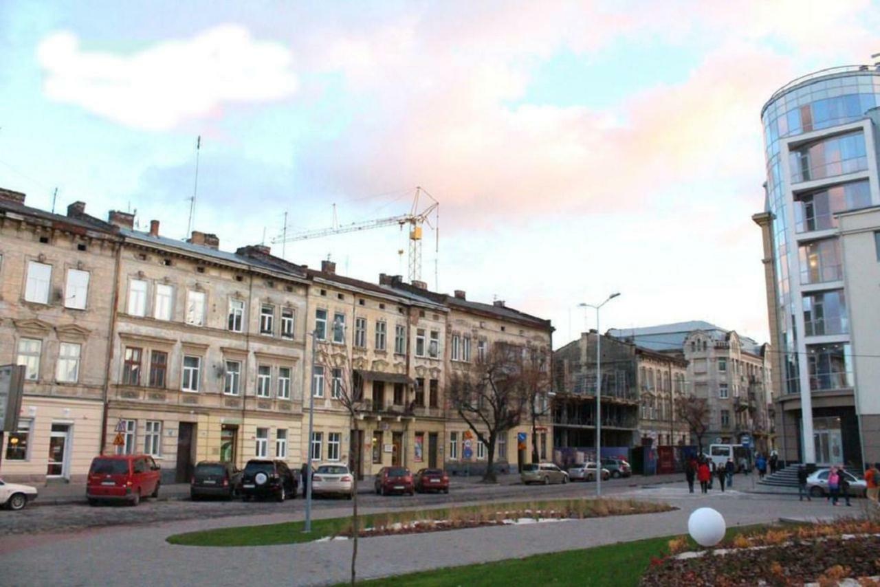 Mini Smart Apartments In The Central Part Of Lviv Extérieur photo